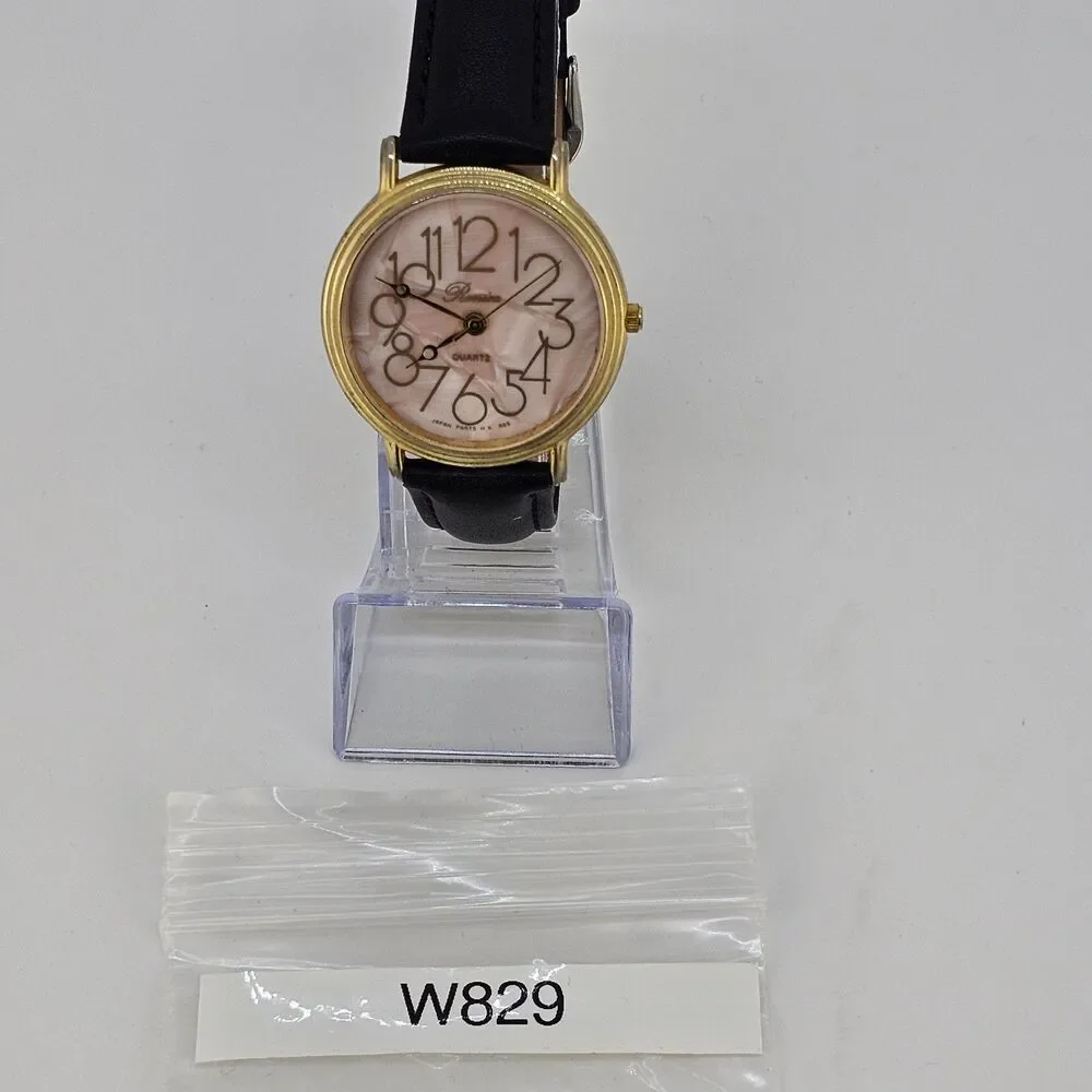 Vintage Ronica Women's Watch 36MM Pink Dial Black Leather Bands New Battery‎